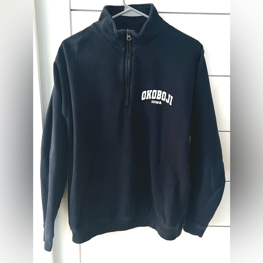 Men’s Navy Quarter-Zip Okoboji Iowa Sweatshirt